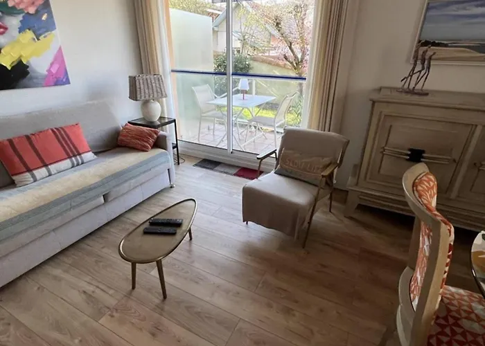 Apartment T2 Au Calme Avec Balcon Et Parking Prive