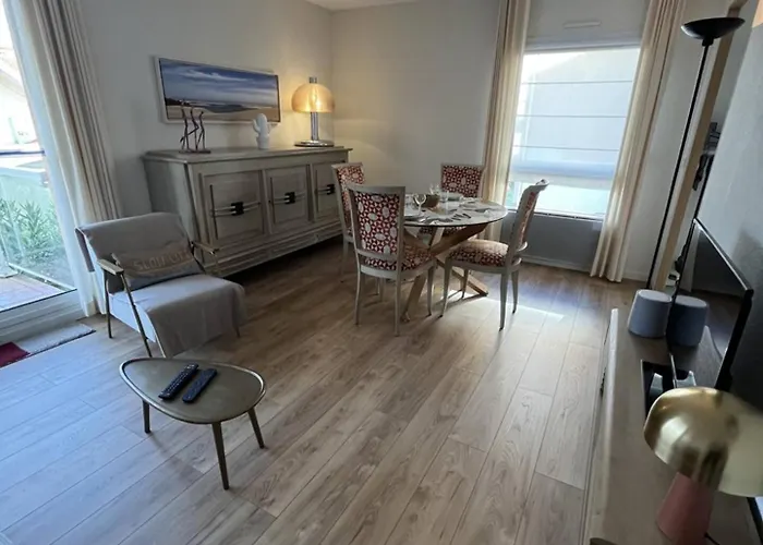 T2 Au Calme Avec Balcon Et Parking Prive Arcachon